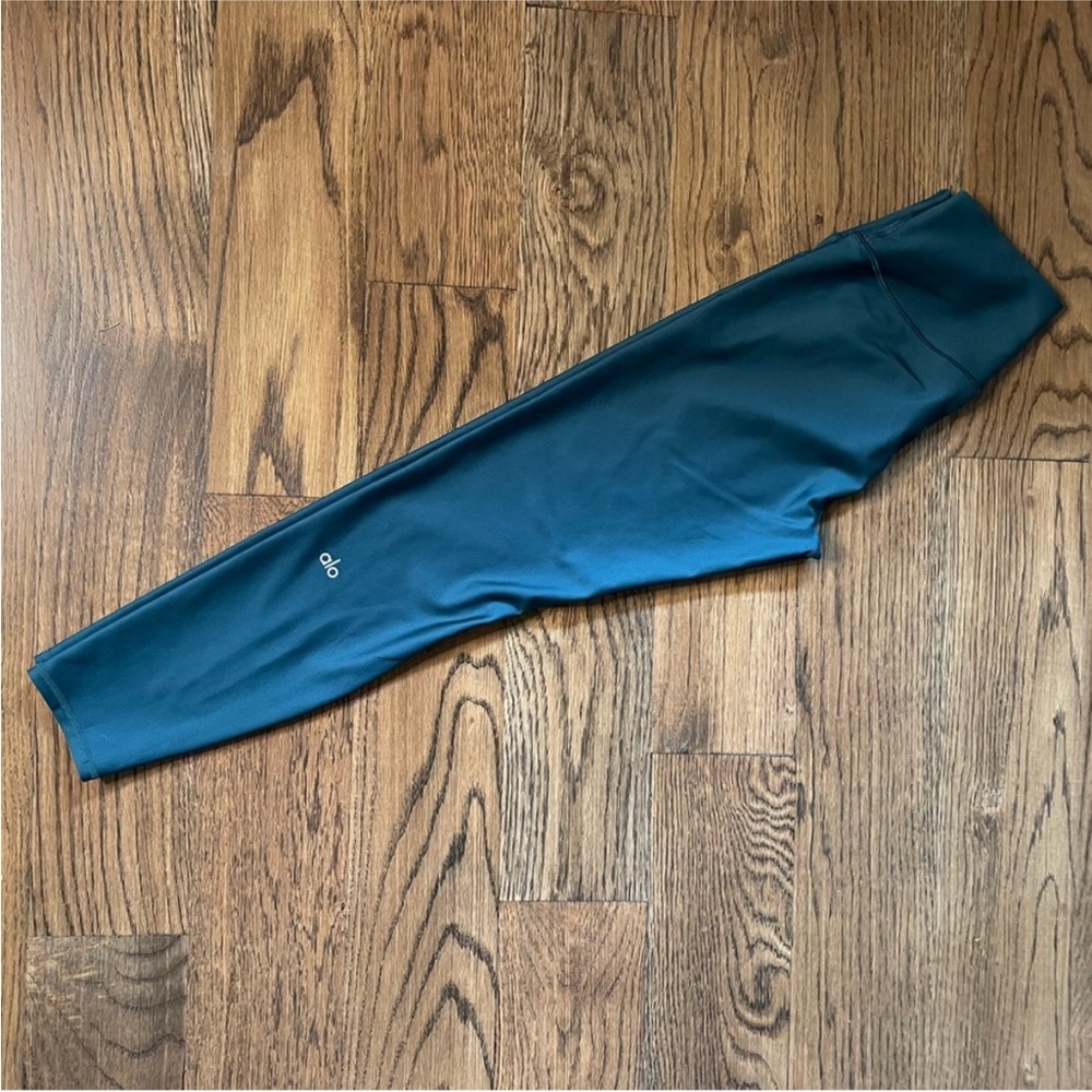 ALO Yoga Deep Blue Leggings